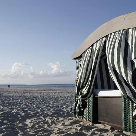 Schlafstrandkorb Lindequist Campingplatz